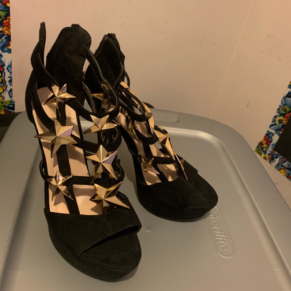 Platform open toed Heals